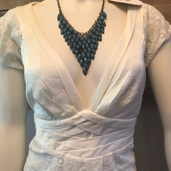 BCBG beautiful ivory lace dress w tags - Picture 2 of 7